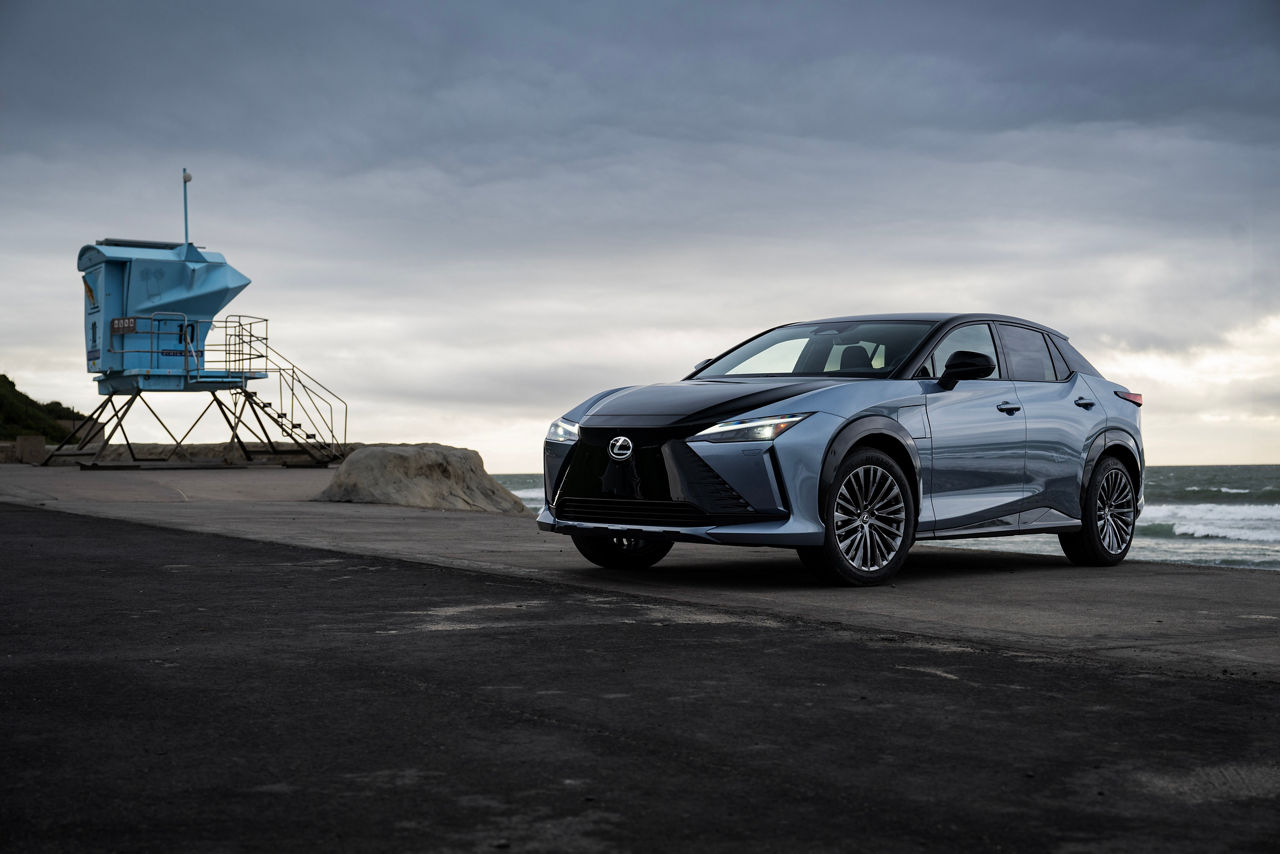 MAINTENANT EN VENTE LE LEXUS RZ 450e 2024