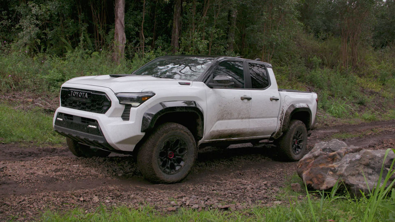 2024 Toyota Tacoma TRD Pro EXT Broll