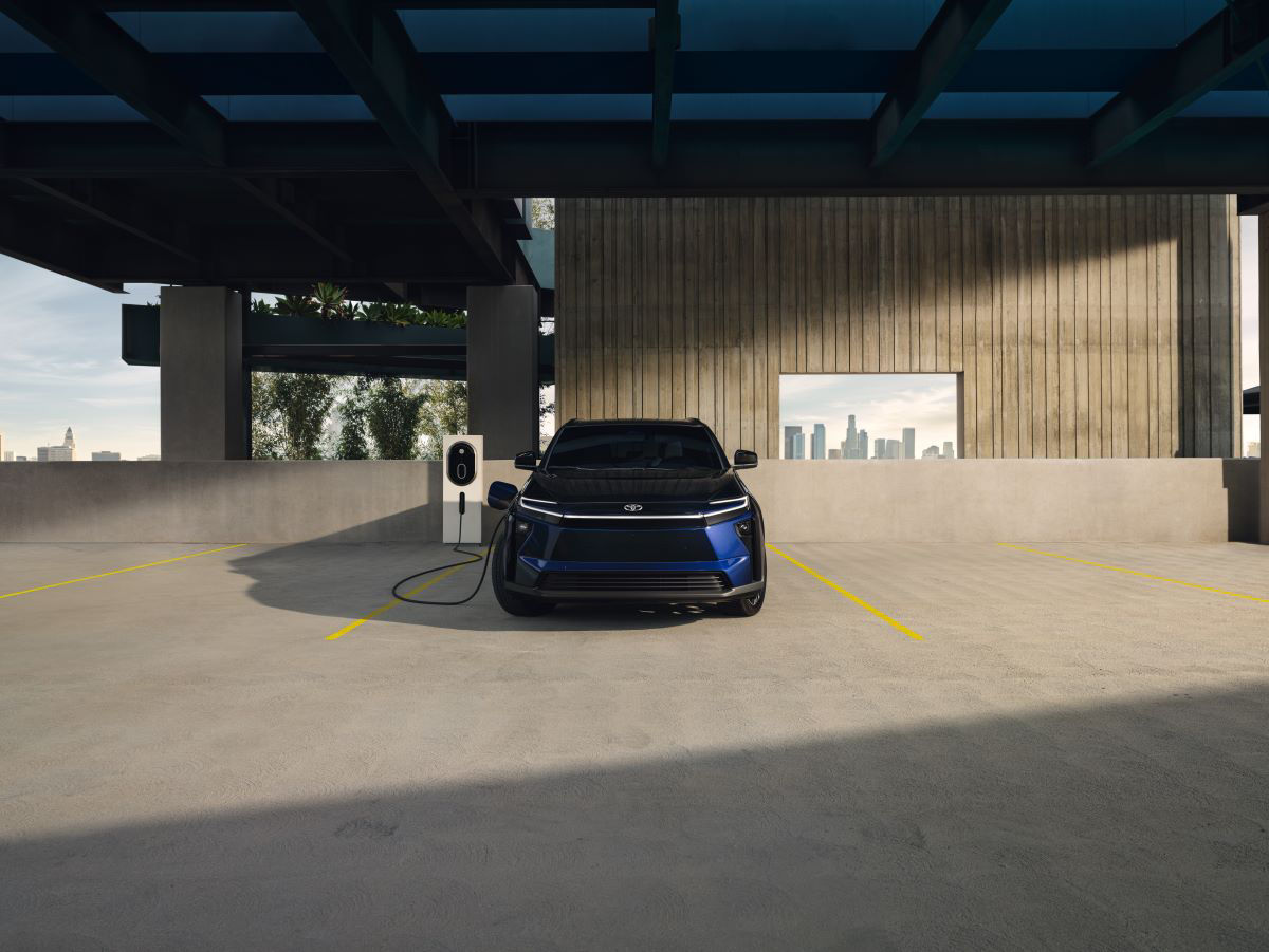 Toyota 2026 bZ Charging