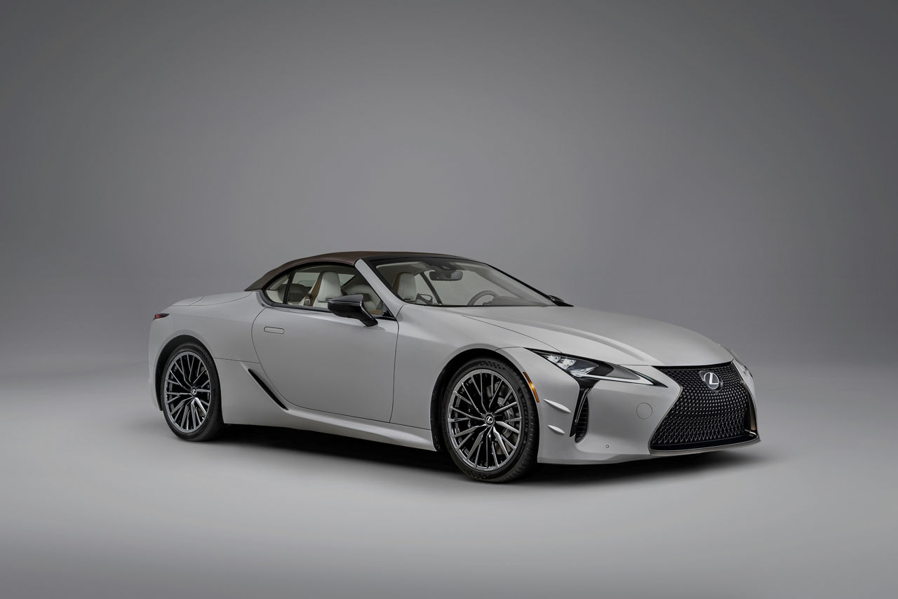 2026 LC500 Convertible HERO