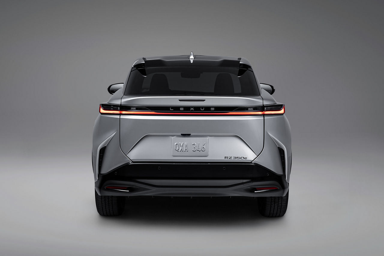2026 Lexus RZ 350e 06