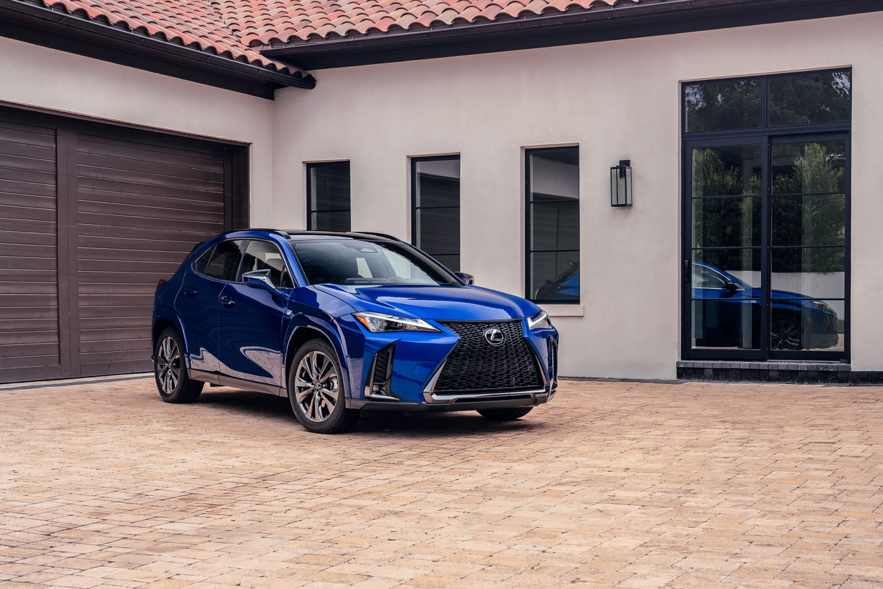 2026 Lexus UXh FSPORT 015