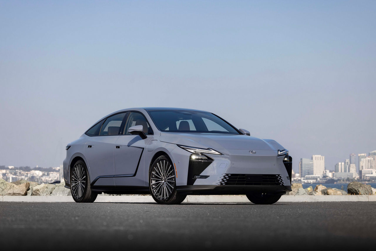 2027 Lexus ES