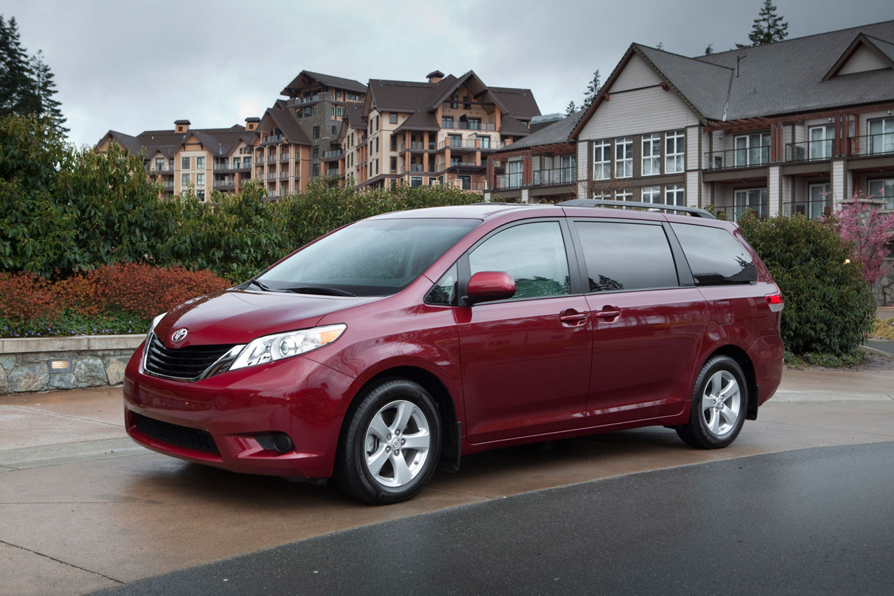 2010 Toyota Sienna LE V6