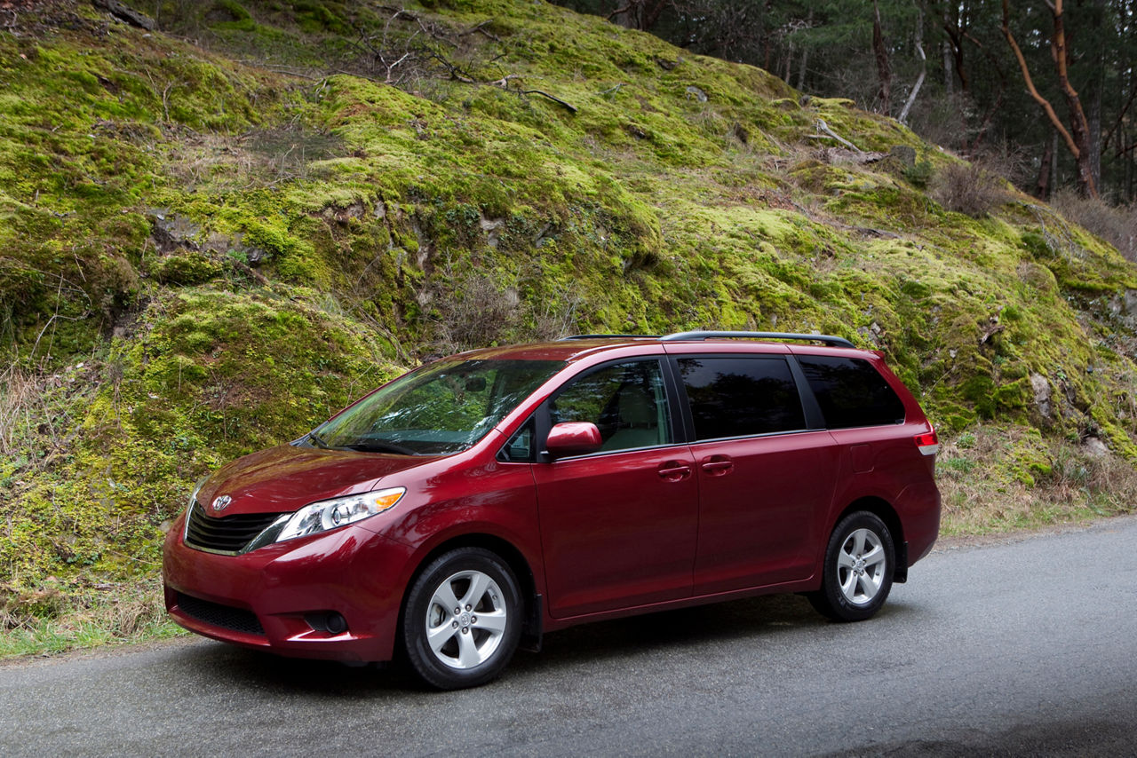 2010 Toyota Sienna LE V6