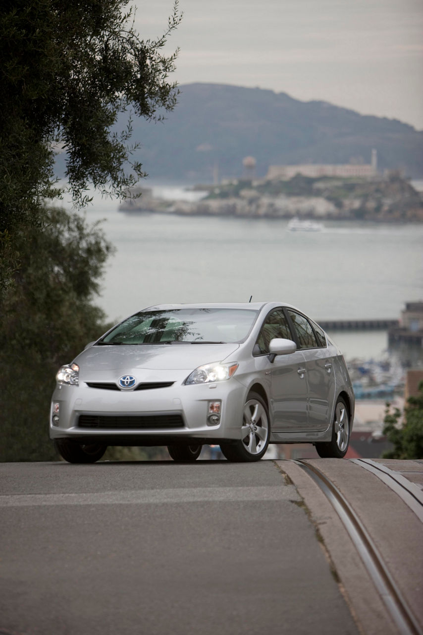 2011 Toyota Prius 13