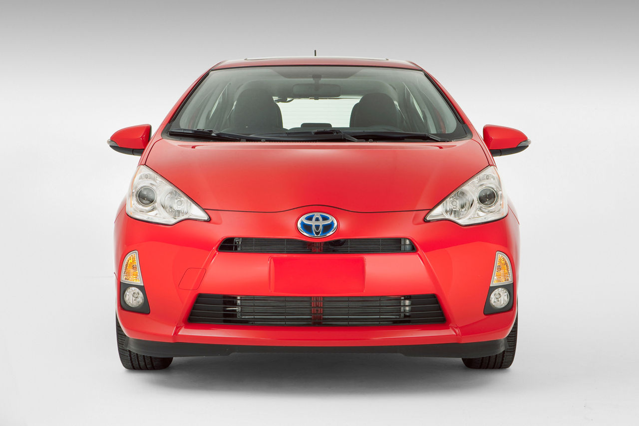 2012 toyota prius c 04