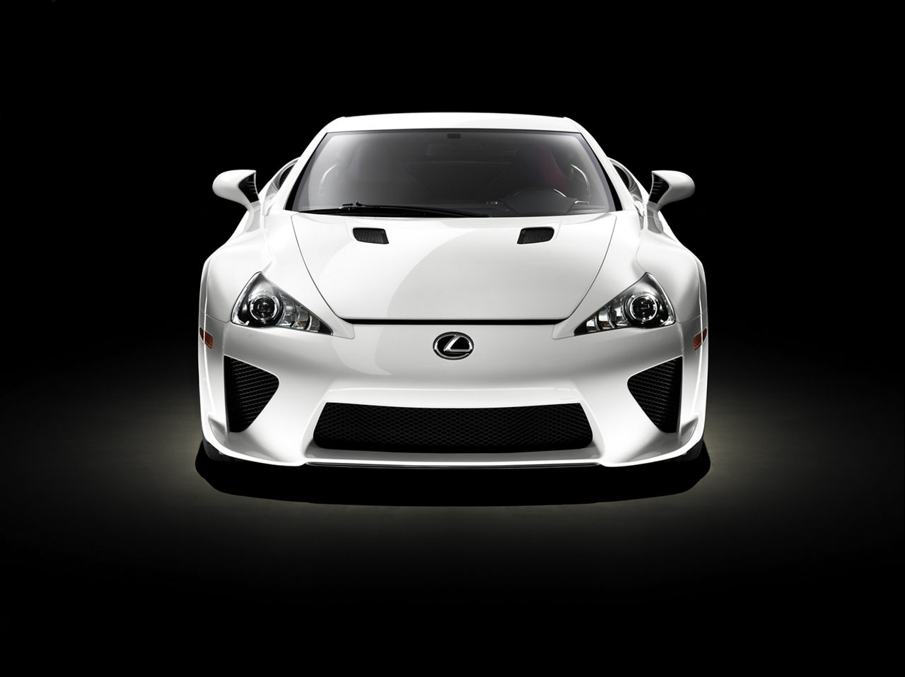 Lexus Debuts LFA