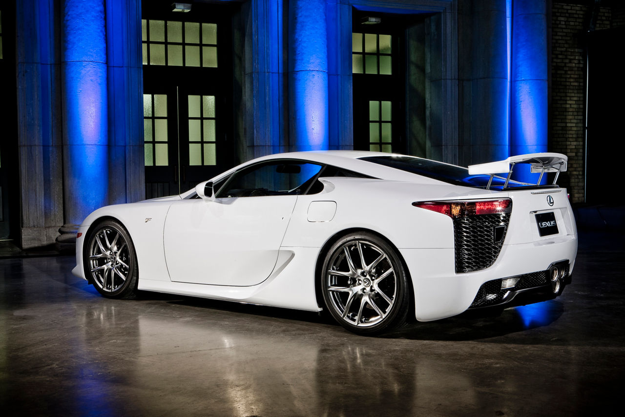 2012 Lexus LFA 23