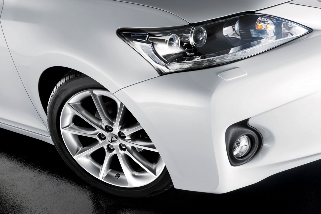 2011 Lexus CT200h 18
