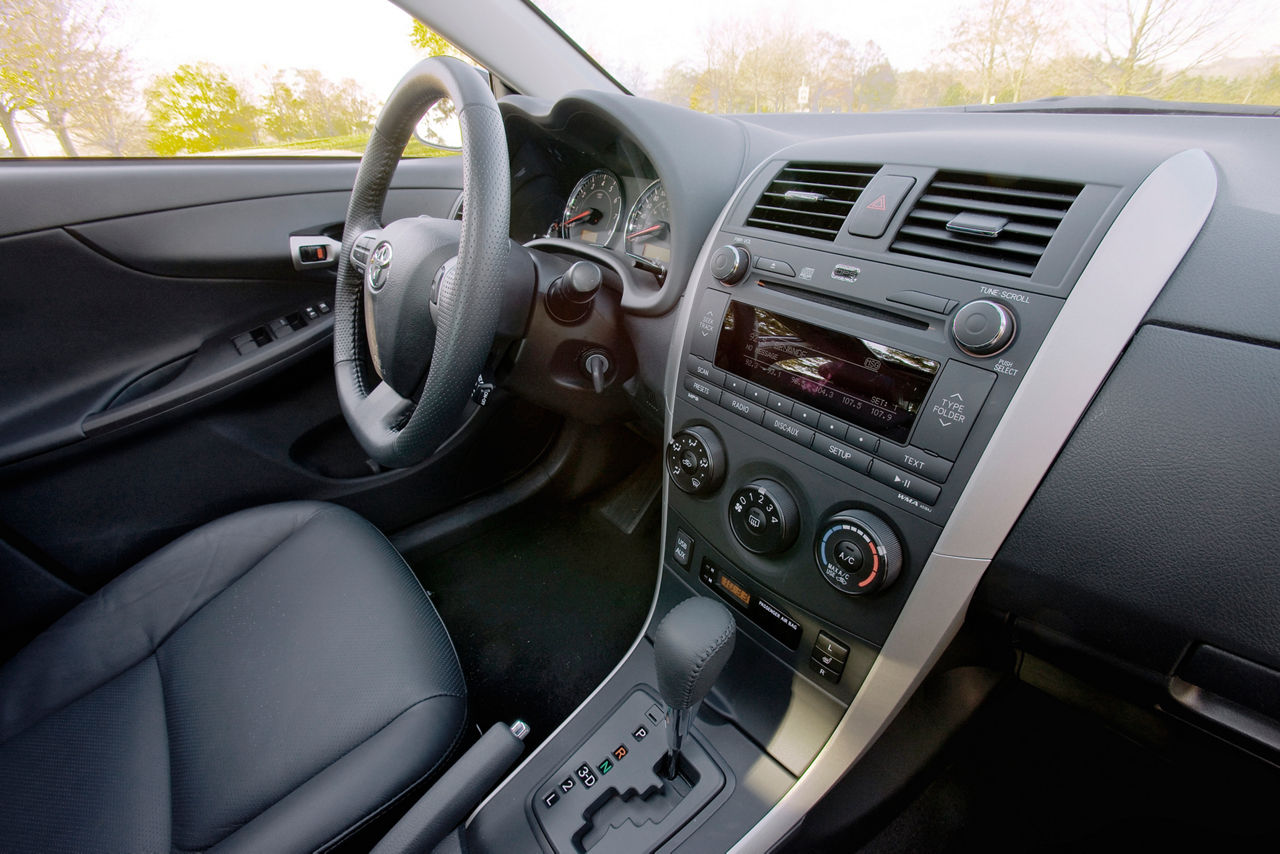 2011 Toyota Corolla 15