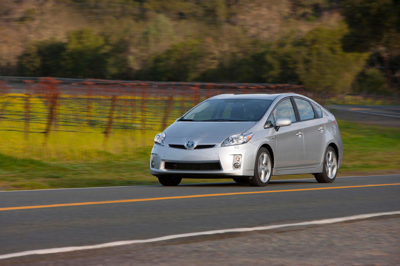 2010 Toyota Prius 019