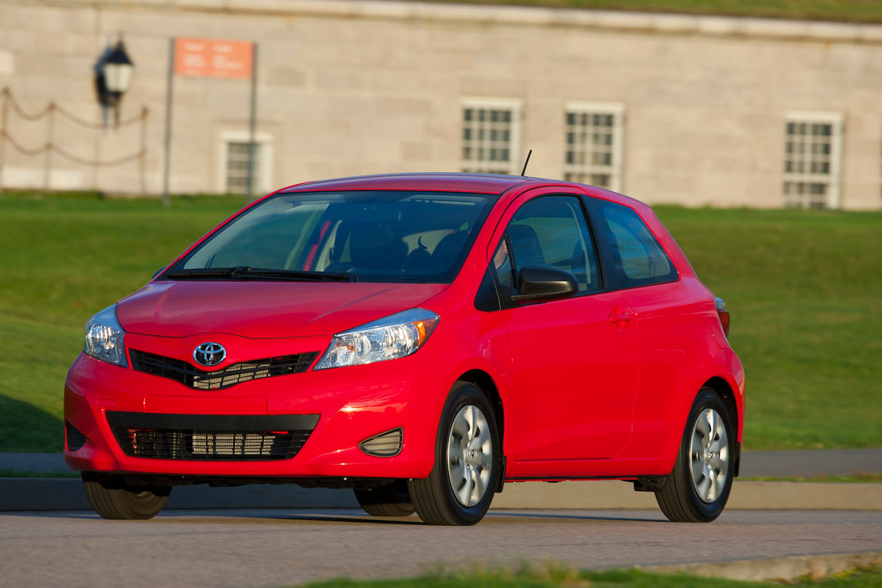 2012 Yaris 3-Door 05