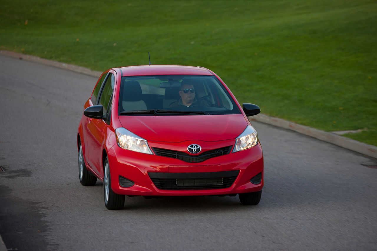 2012 Yaris 3-Door 10