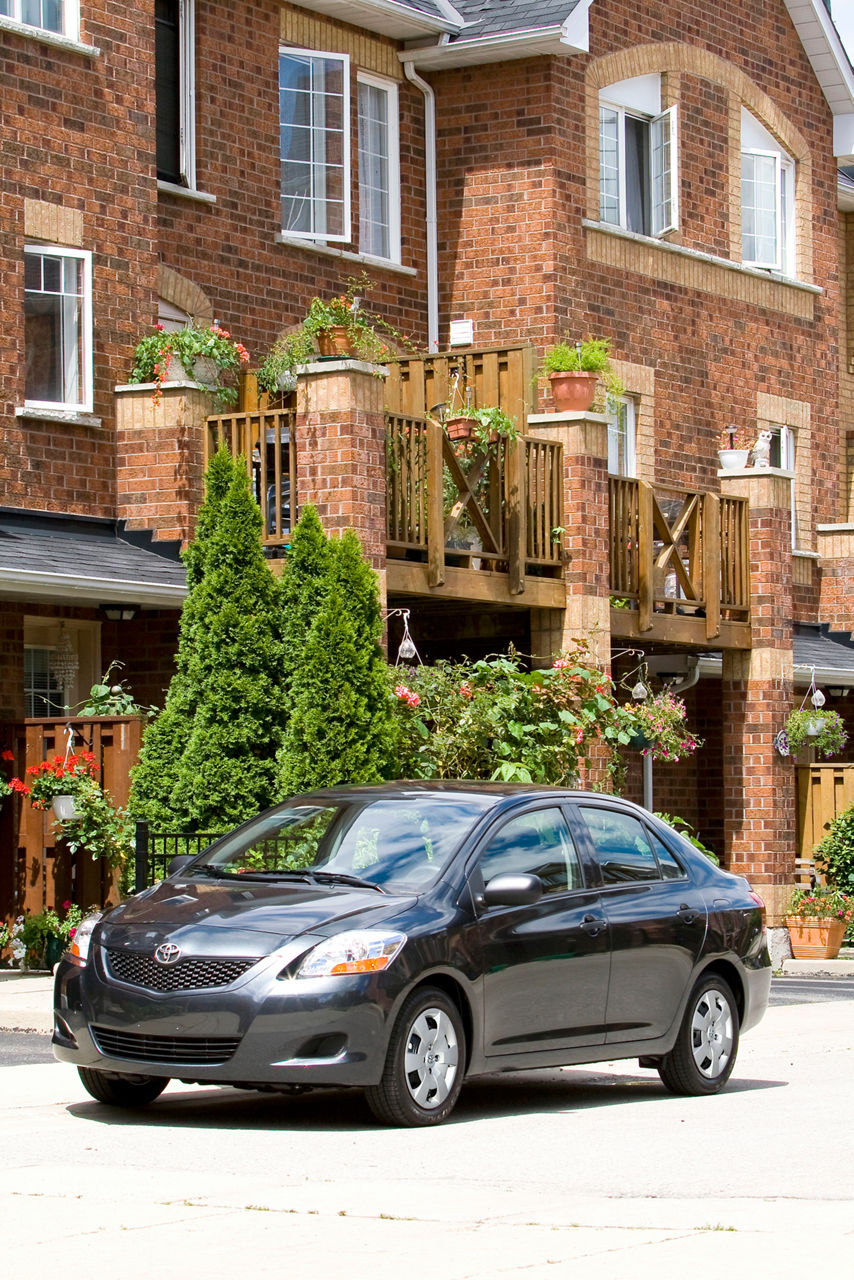 2012 Toyota Yaris Sedan