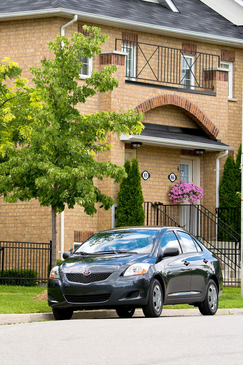 2012 Toyota Yaris Sedan