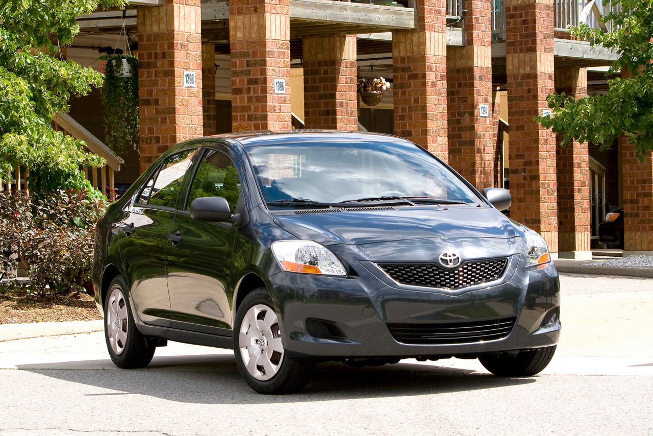 2012 Toyota Yaris Sedan
