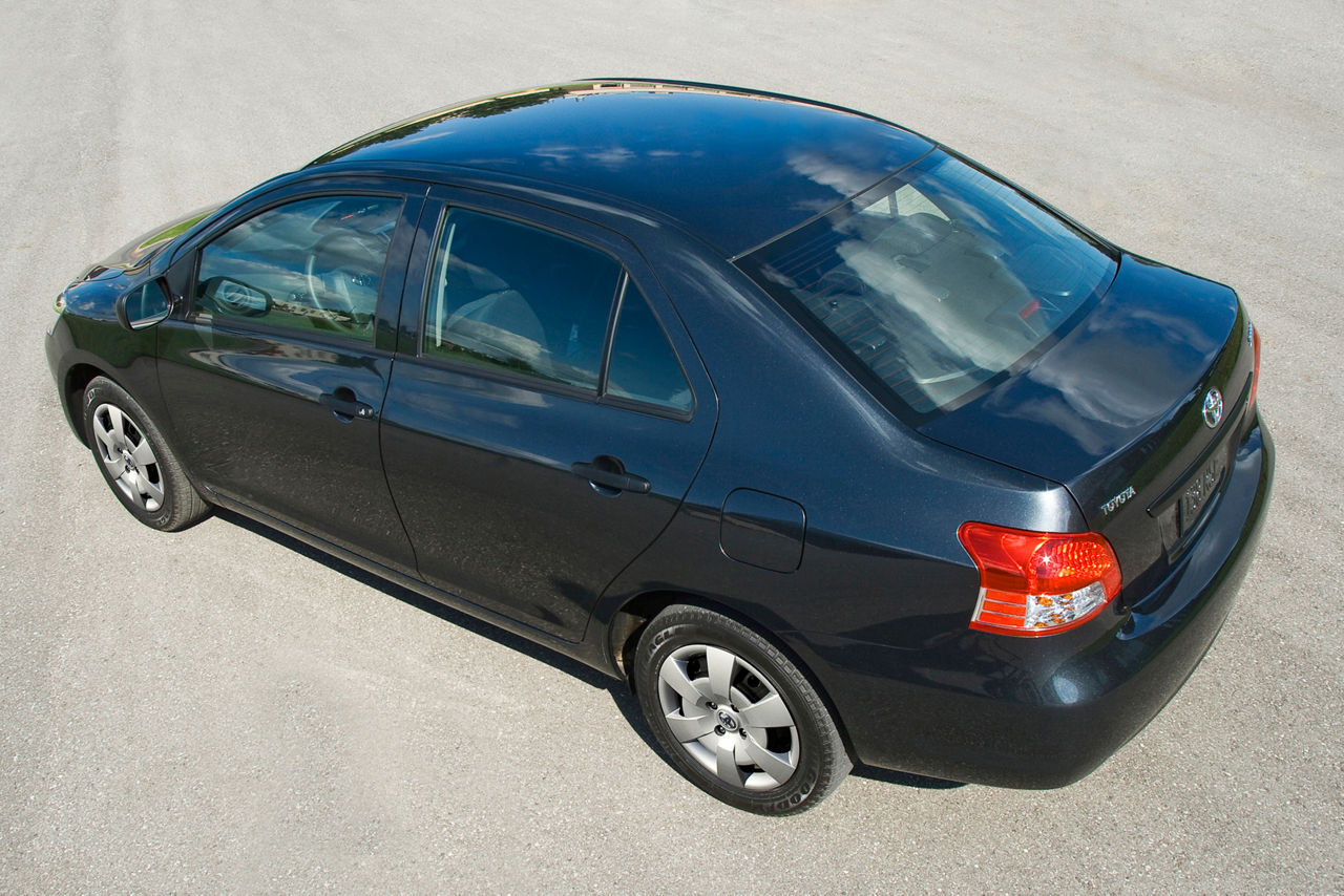 2012 Toyota Yaris Sedan