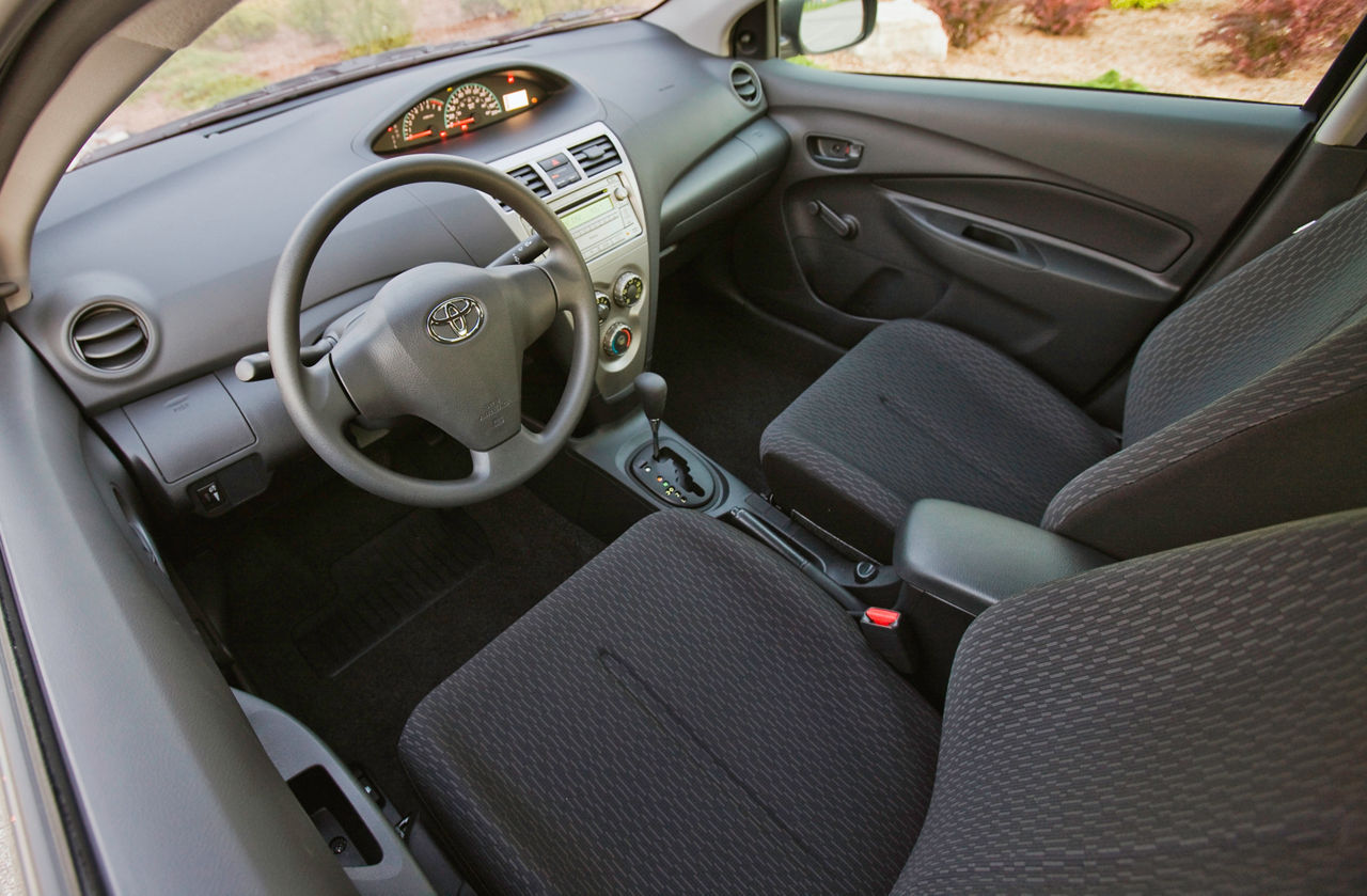2012 Toyota Yaris Sedan