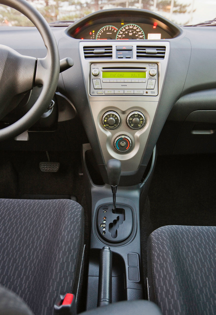 2012 Toyota Yaris Sedan