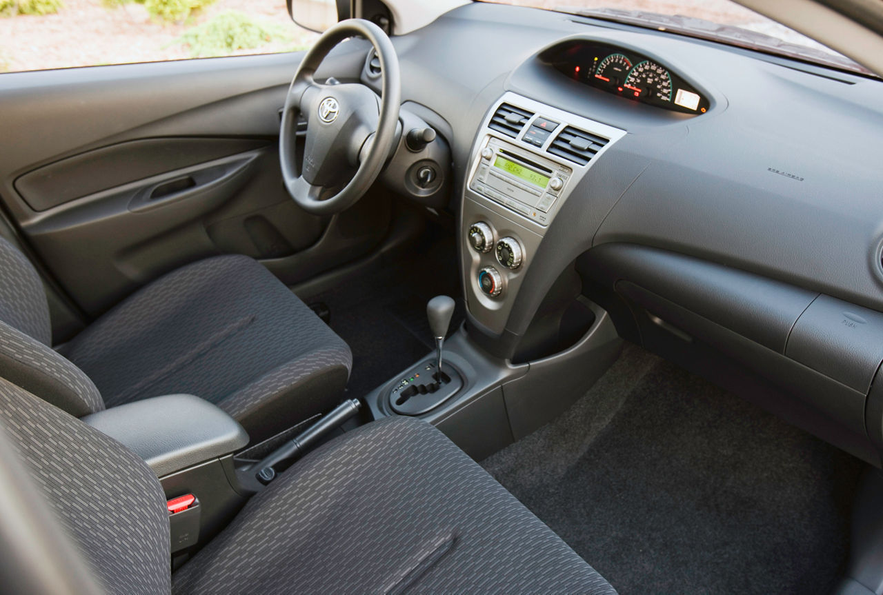2012 Toyota Yaris Sedan
