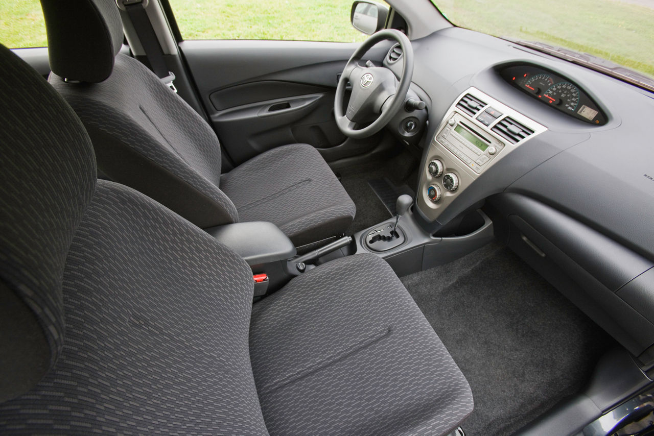 2012 Toyota Yaris Sedan
