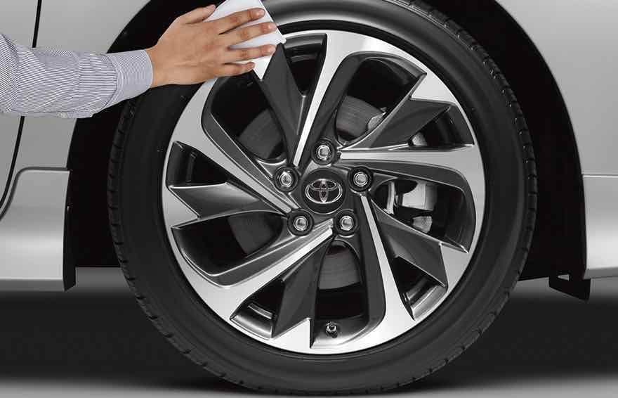 Genuine-Toyota-Tire-Being-Detailed-1