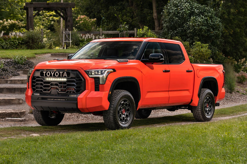 Home 2022 Toyota Tundra 2 mid