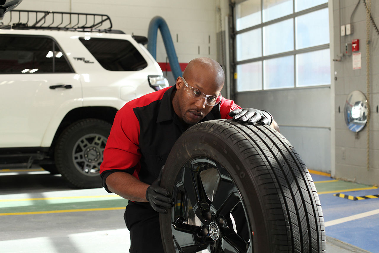 Installing-Winter-Tires.jpg