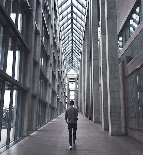 Jason-and-Nigel-Museum.jpg