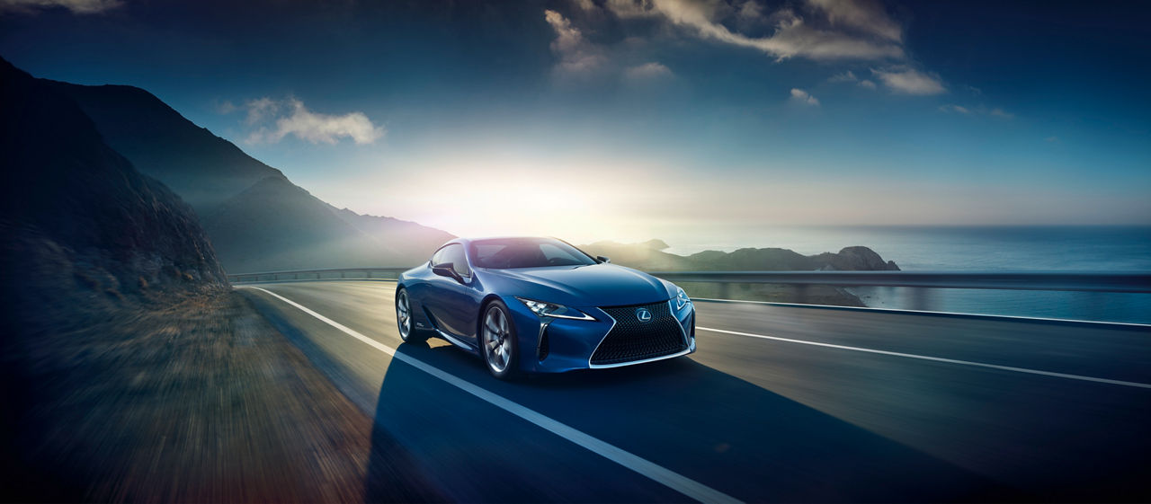 LC500h_LOC_01_AW_2016