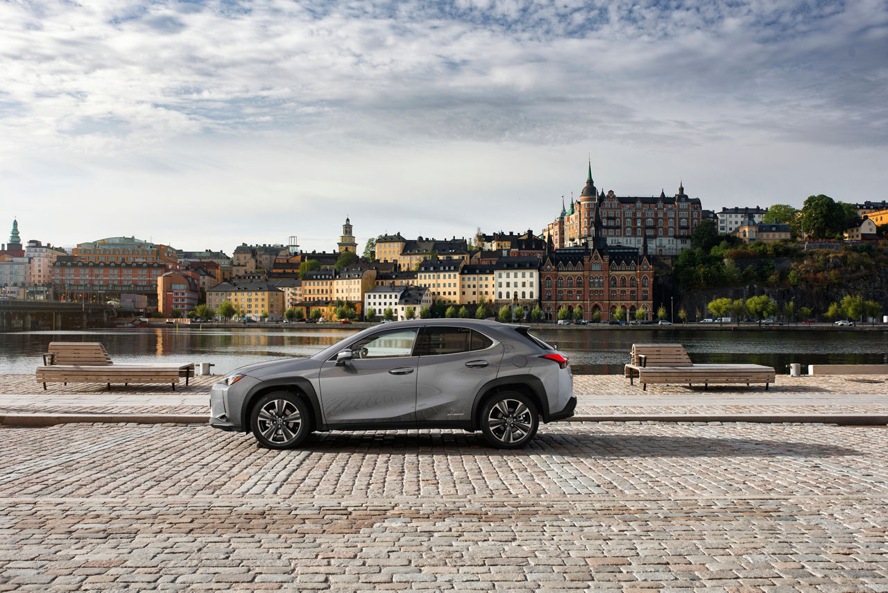 LEXUS_UX 250h_68