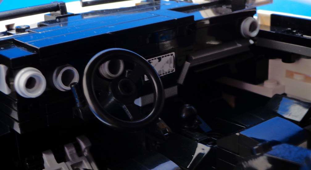 Lego-Toyota-Corolla-iM-Interior.jpg