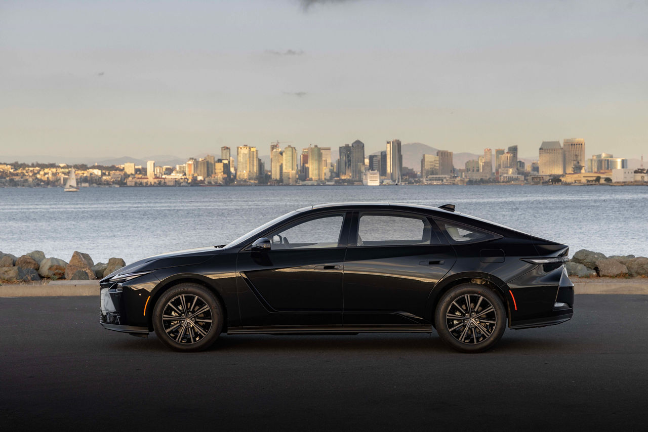 2026 Lexus ES 350h