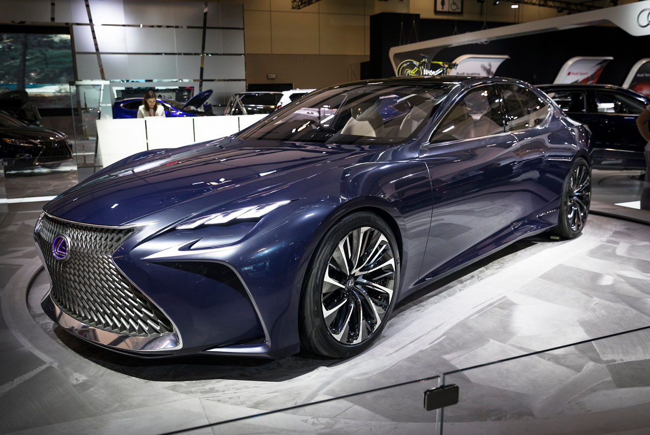 Lexus LF-FC Reveal