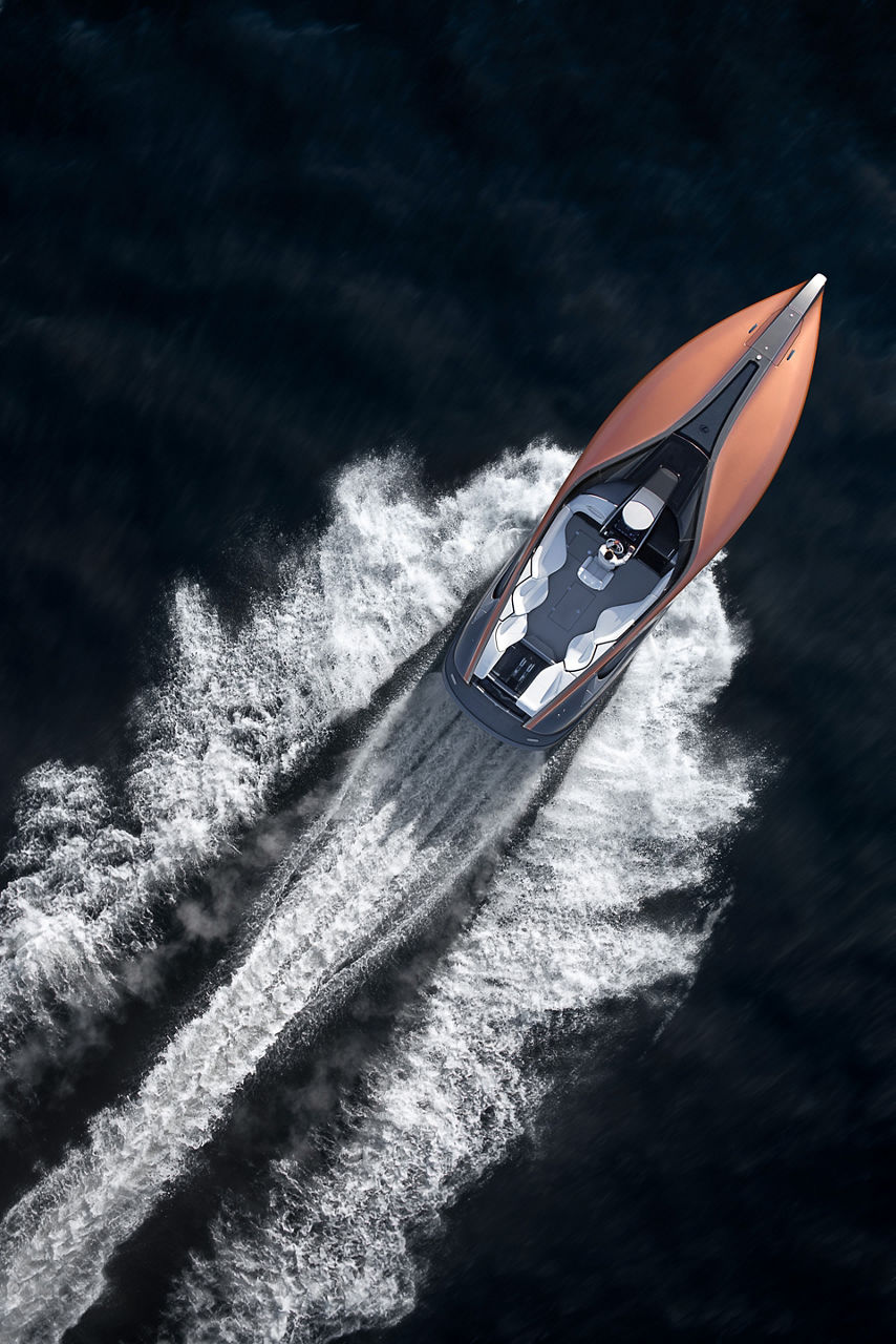 Lexus_Sport_Yacht_concept_1_B49C07E647B7723C1B837689D15D29D4BAB5F5E7