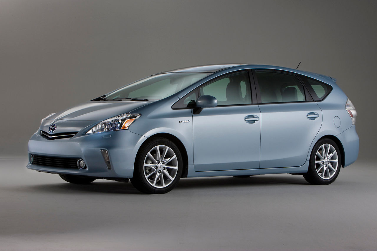 Prius v