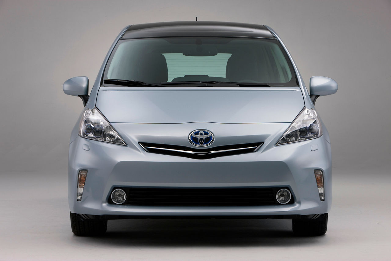 Prius v