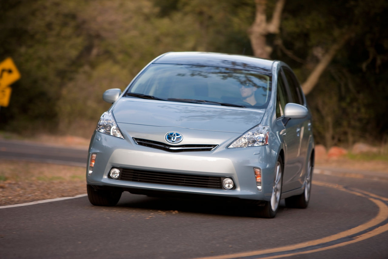 Prius v