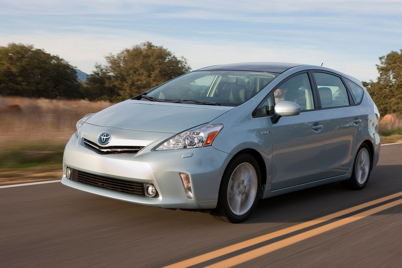 Prius v