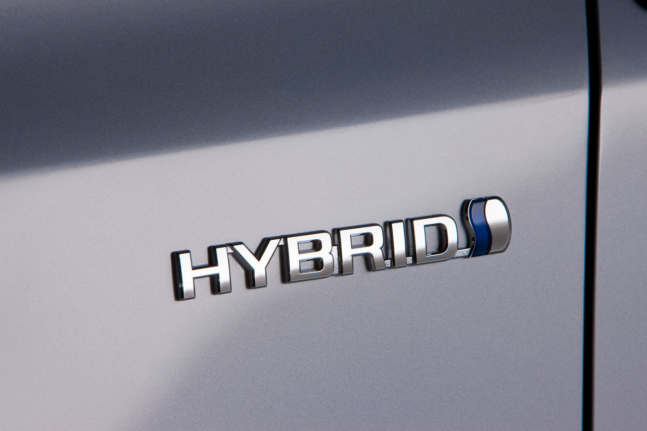 Prius v