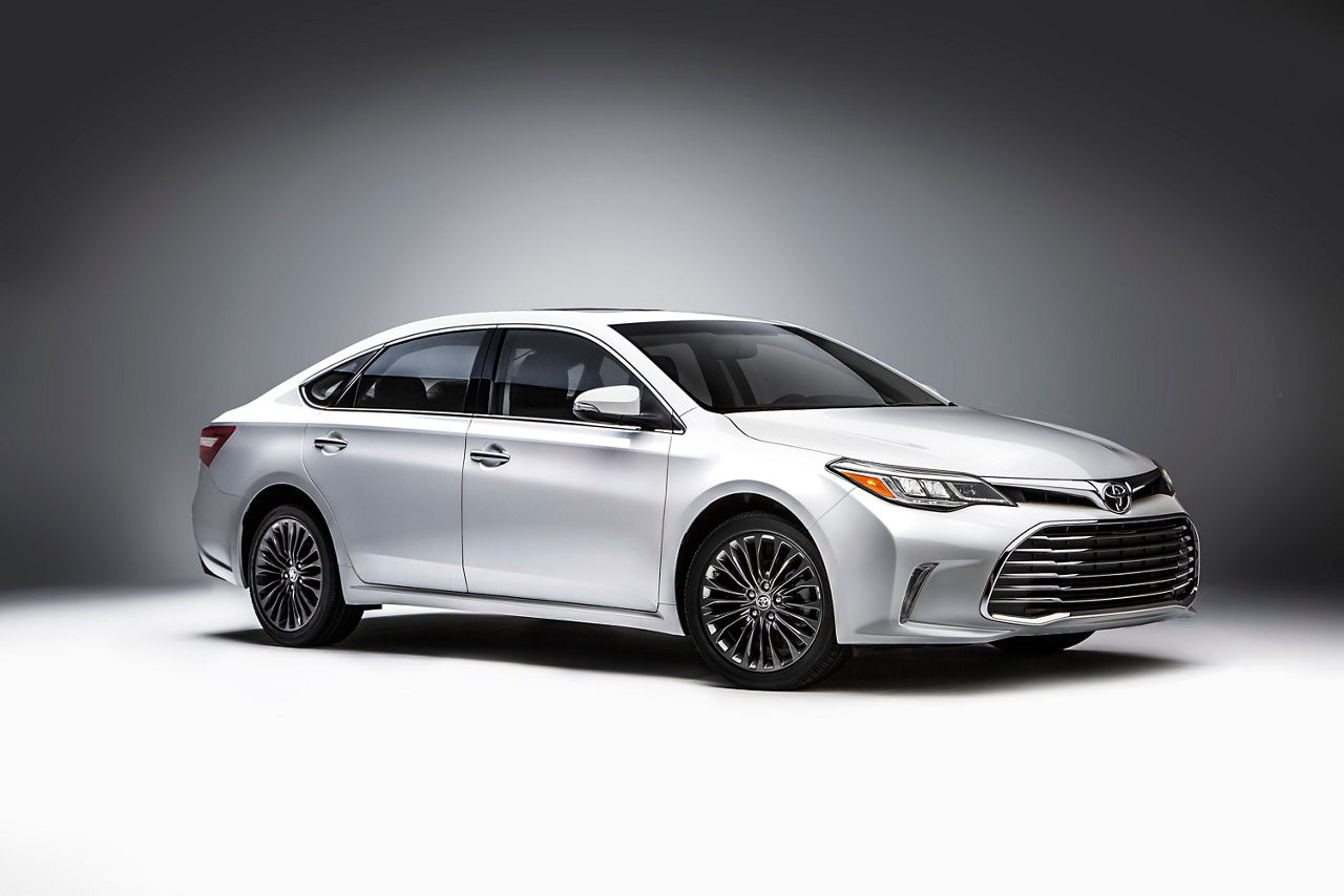 TMS-2015CAS_2016_Toyota_Avalon_007