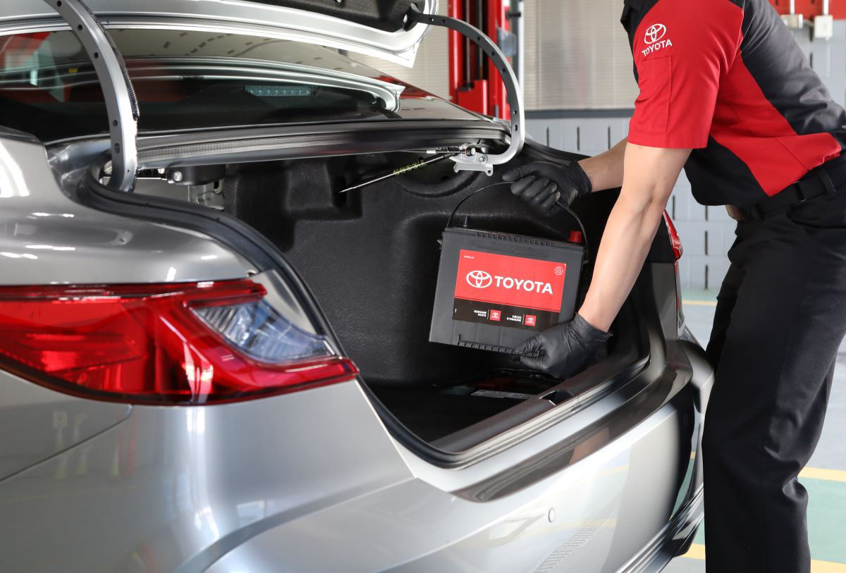 toyota maintenance service with genuine parts