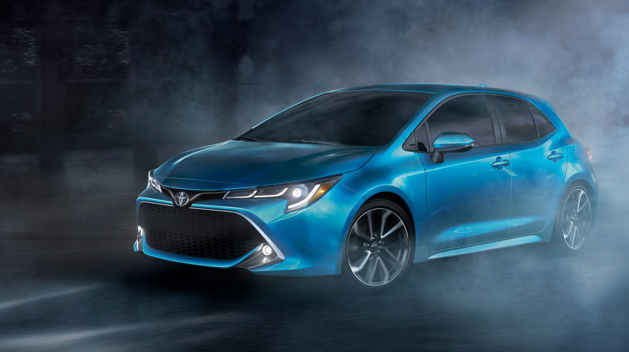 Hatch is Back! All-New 2019 Toyota Corolla Hatchback Wows at the