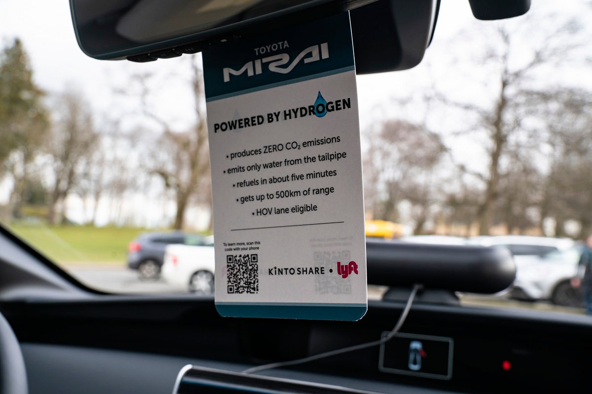 Toyota Mirai 11