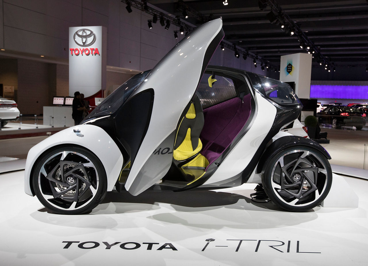 2018 Toyota i-TRIL Concept