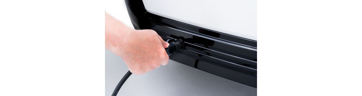 Chargeur d'entretien de la batterie — Toyota D2670