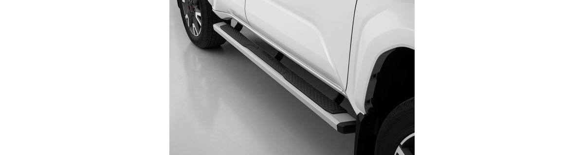 Marchepieds tubulaires ovales : argent — Toyota D3100