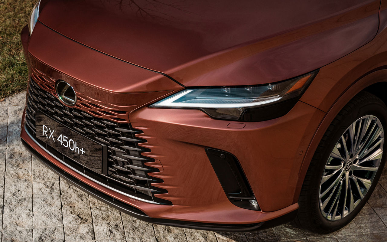 lexus-2025-rx-450h-plus-executive-copper-crest-headlights-x