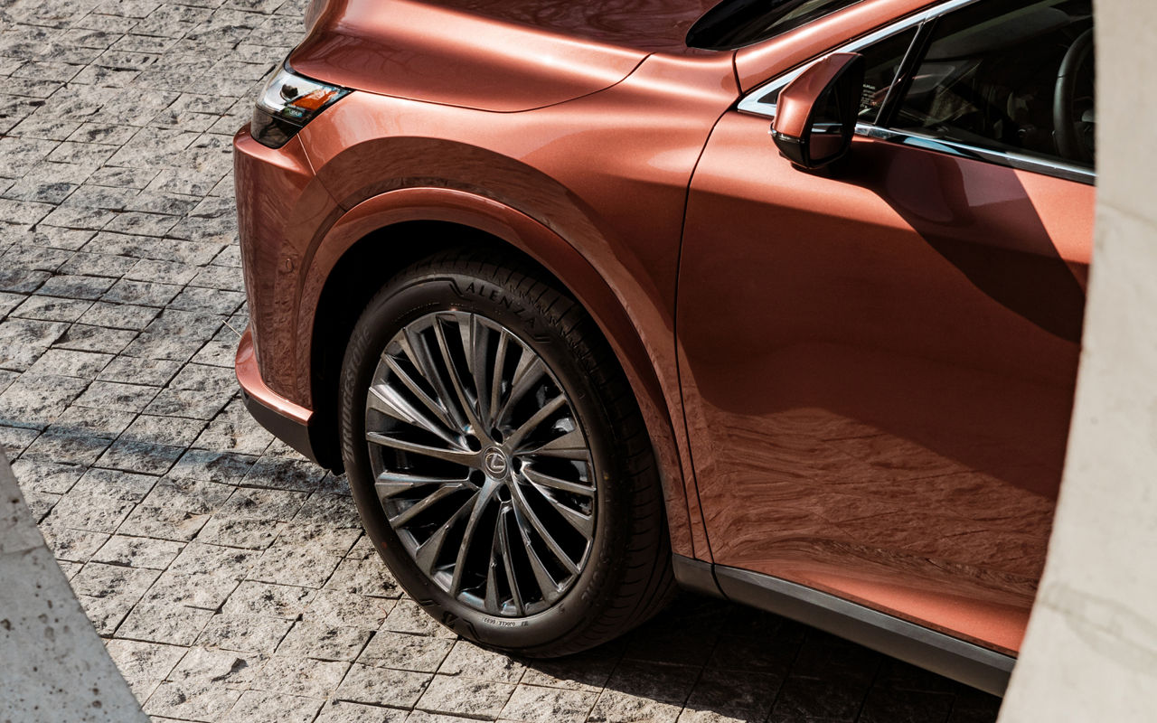 lexus-2025-rx-450h-plus-executive-copper-crest-wheel-x